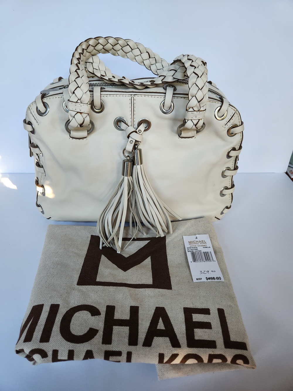 NWT Michael Kors Astor Grommet Large Leather Tote - Vanilla